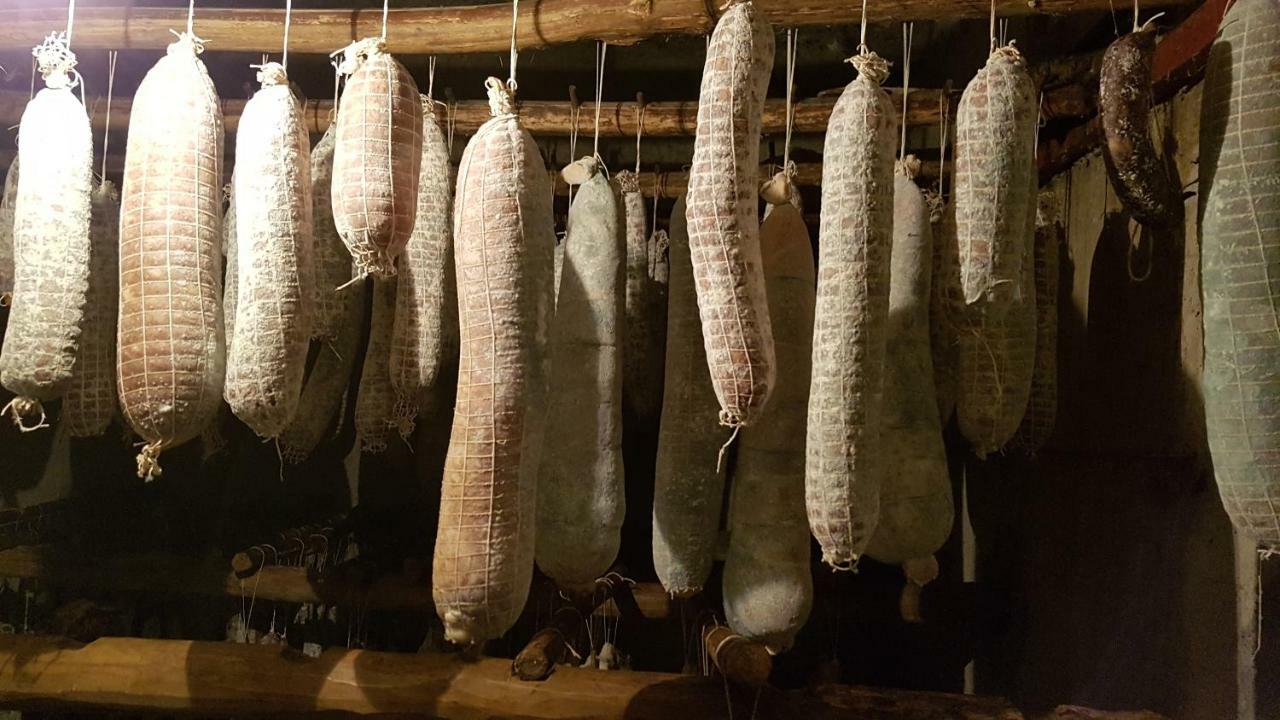 Agriturismo Volpe Golosa Morbegno Luaran gambar